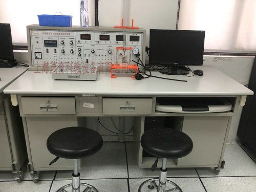 傳感器與檢測(cè)技術(shù)實(shí)訓(xùn)臺(tái)